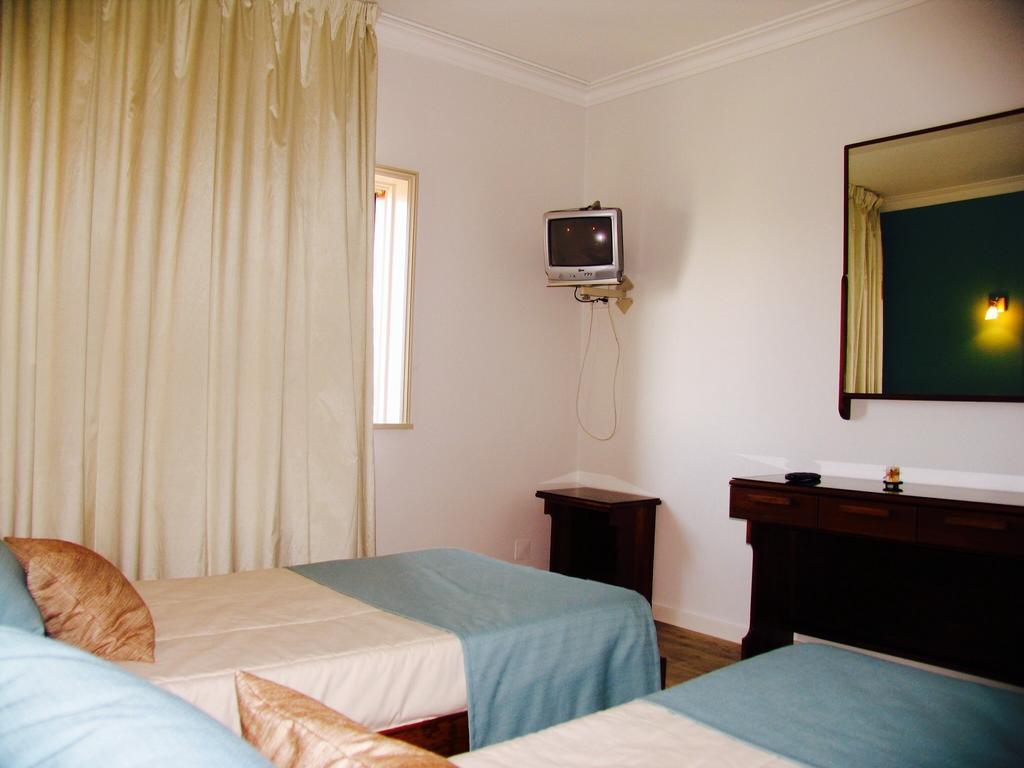 Hotel Areias Claras Viana do Castelo Quarto foto